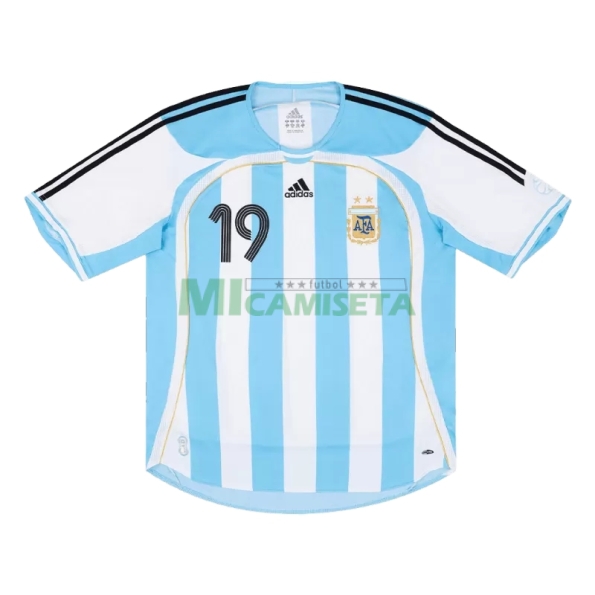 Camiseta MESSI 19 Argentina Primera Equipación Retro 2006
