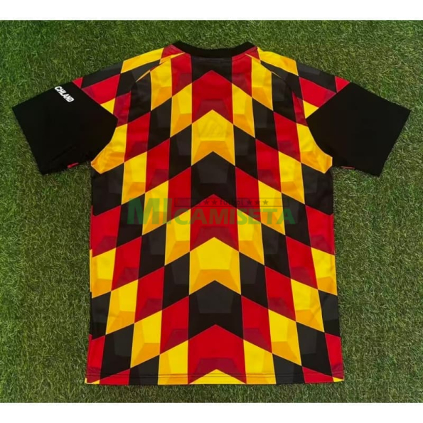Camiseta Alemania 2026 Pre-Match Negro/Rojo/Dorado