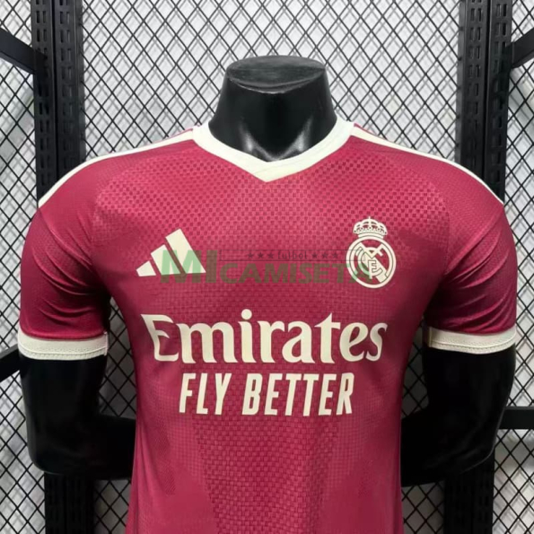 Camiseta Real Madrid  Tercera Equipación 2026/2027 Rosa con Parche HP (EDICIÓN JUGADOR)