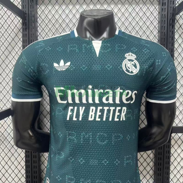 Camiseta Real Madrid 2026/2027 Verde Oscuro (EDICIÓN JUGADOR)