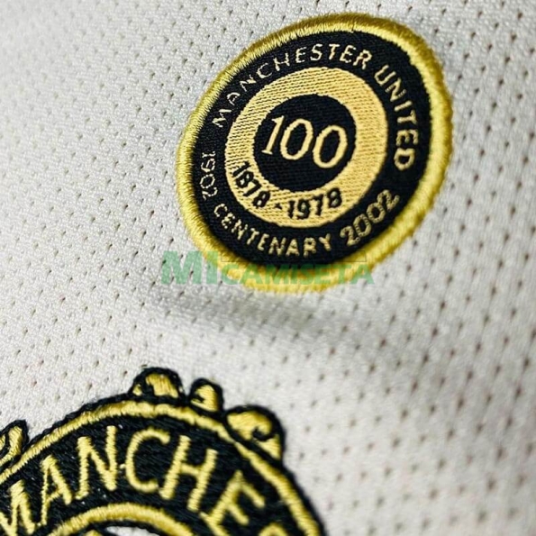 Manchester United 100 Aniversario Edición Retro 2001/02