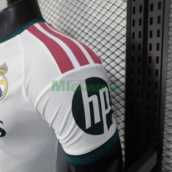 Camiseta Real Madrid Primera Equipación 2026/2027 Blanco con Parche HP (EDICIÓN JUGADOR)