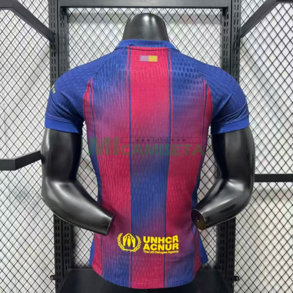 Camiseta Barcelona x Olivia Rodrigo 2025/2026 Azul/Rojo (EDICIÓN JUGADOR)