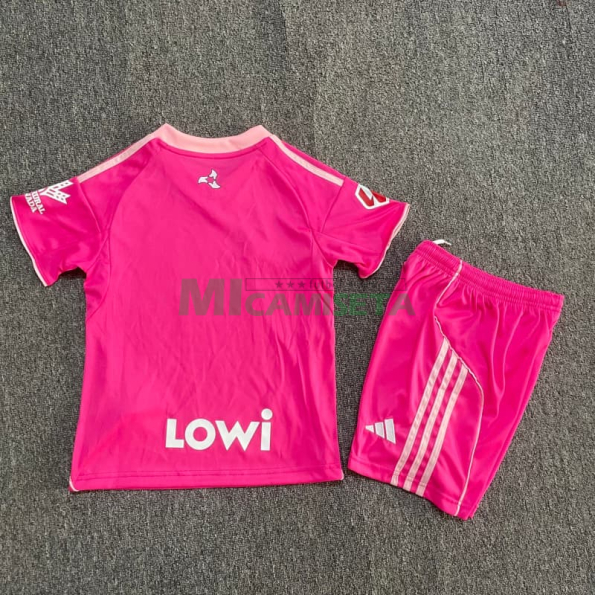 Camiseta Granada Cuarta Equipación 2025/2026 Rosa Niño Kit con Parche La Liga