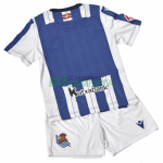 Camiseta Real Sociedad Primera Equipación 2025/2026 Azul/Blanco Niño Kit con Parche La Liga